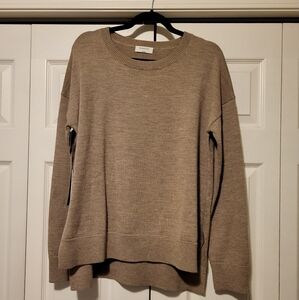 BNWT Aritzia Merino Wool Sweater
